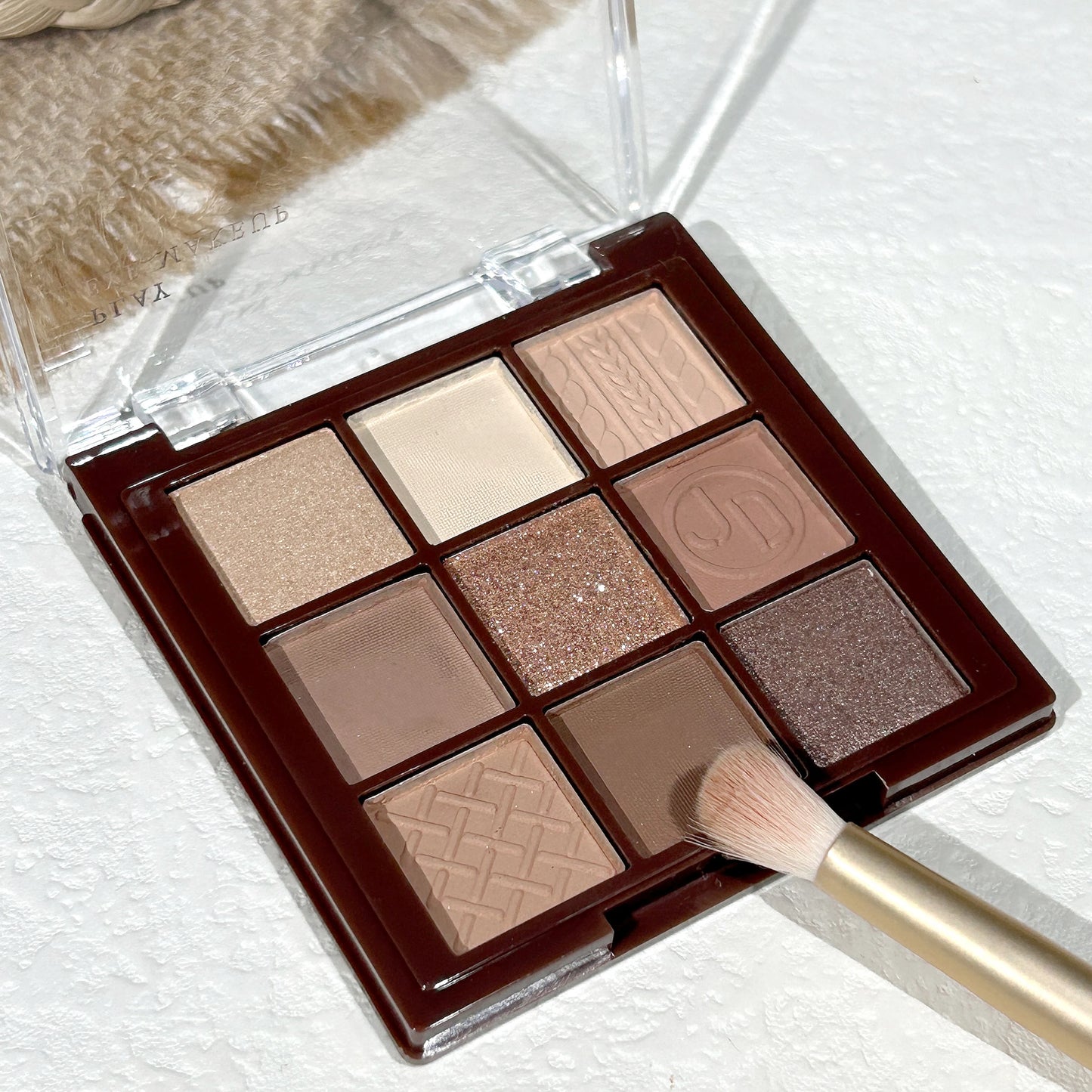 Nine-Color Chocolate Warm Brown Eyeshadow Palette