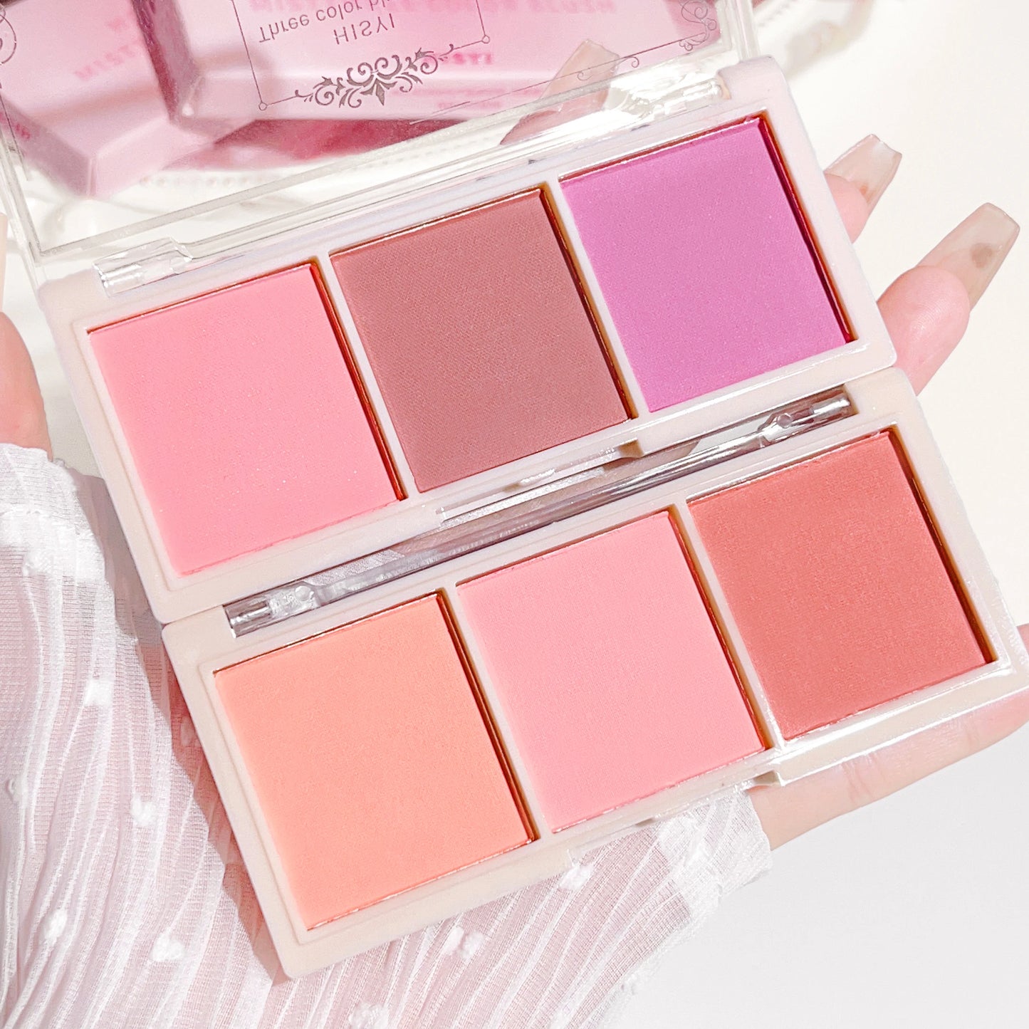 Three-Color Matte Blush Palette