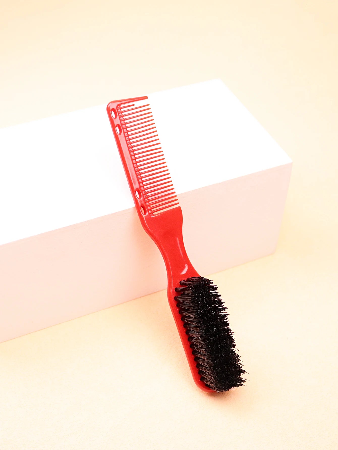 Portable Dual-Use Hair Comb