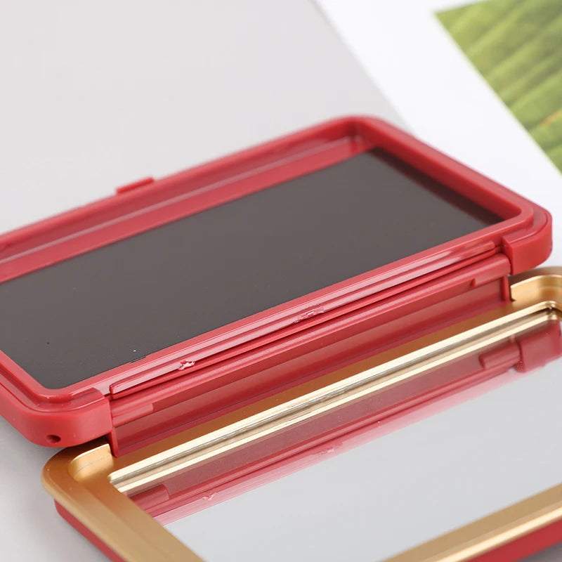 Magnetic DIY Makeup Palette