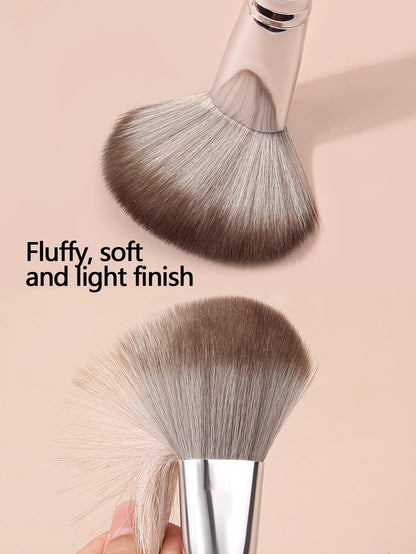 High-Quality Fluffy Soft Large Powder Brush