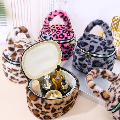 Large Capacity Leopard Makeup Bag