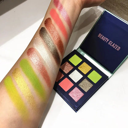 9-Color Shimmer Matte Eyeshadow Palette