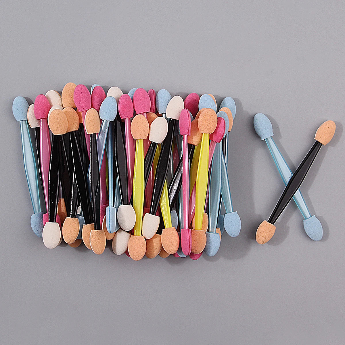 50-Pack Double-Ended Sponge Eyeshadow Applicators