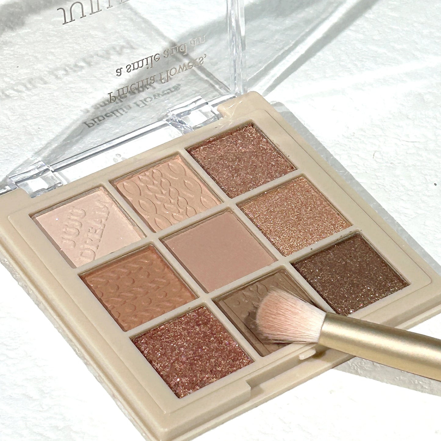 Nine-Color Brown Eyeshadow Palette