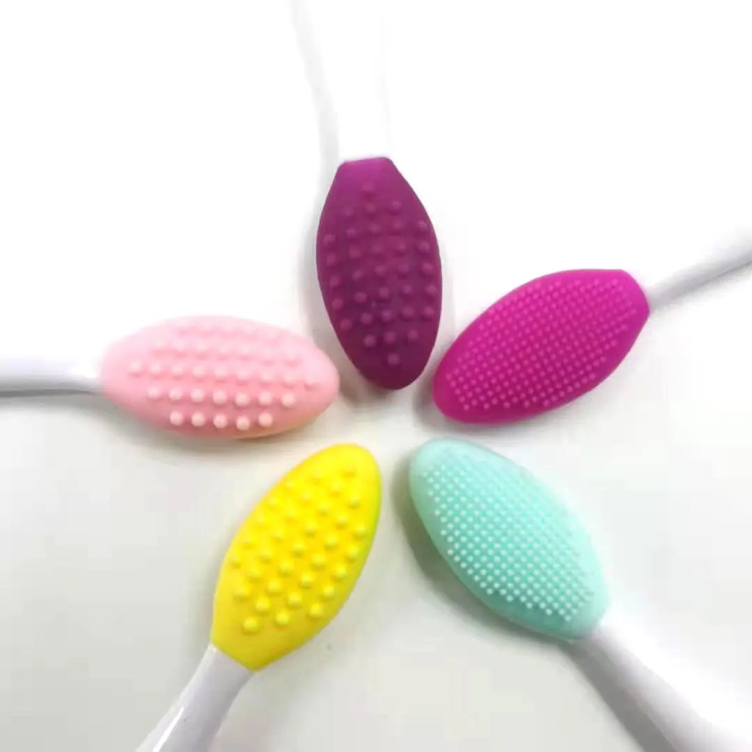 Double-Sided Silicone Exfoliating Brush