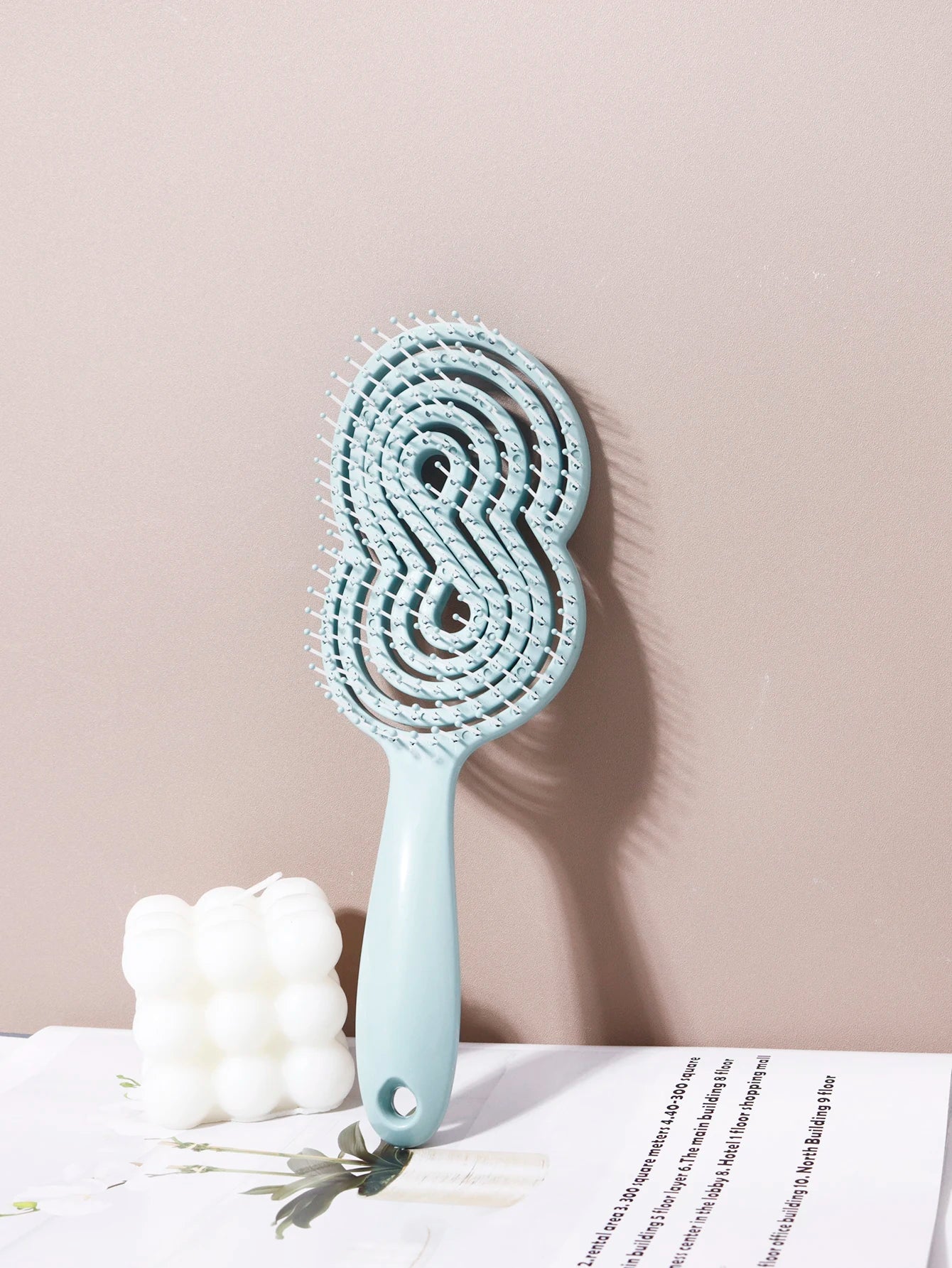 Hollow Out Anti-Static Detangling Massage Brush