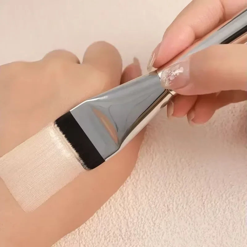 Ultra-Thin Flat Foundation Brush