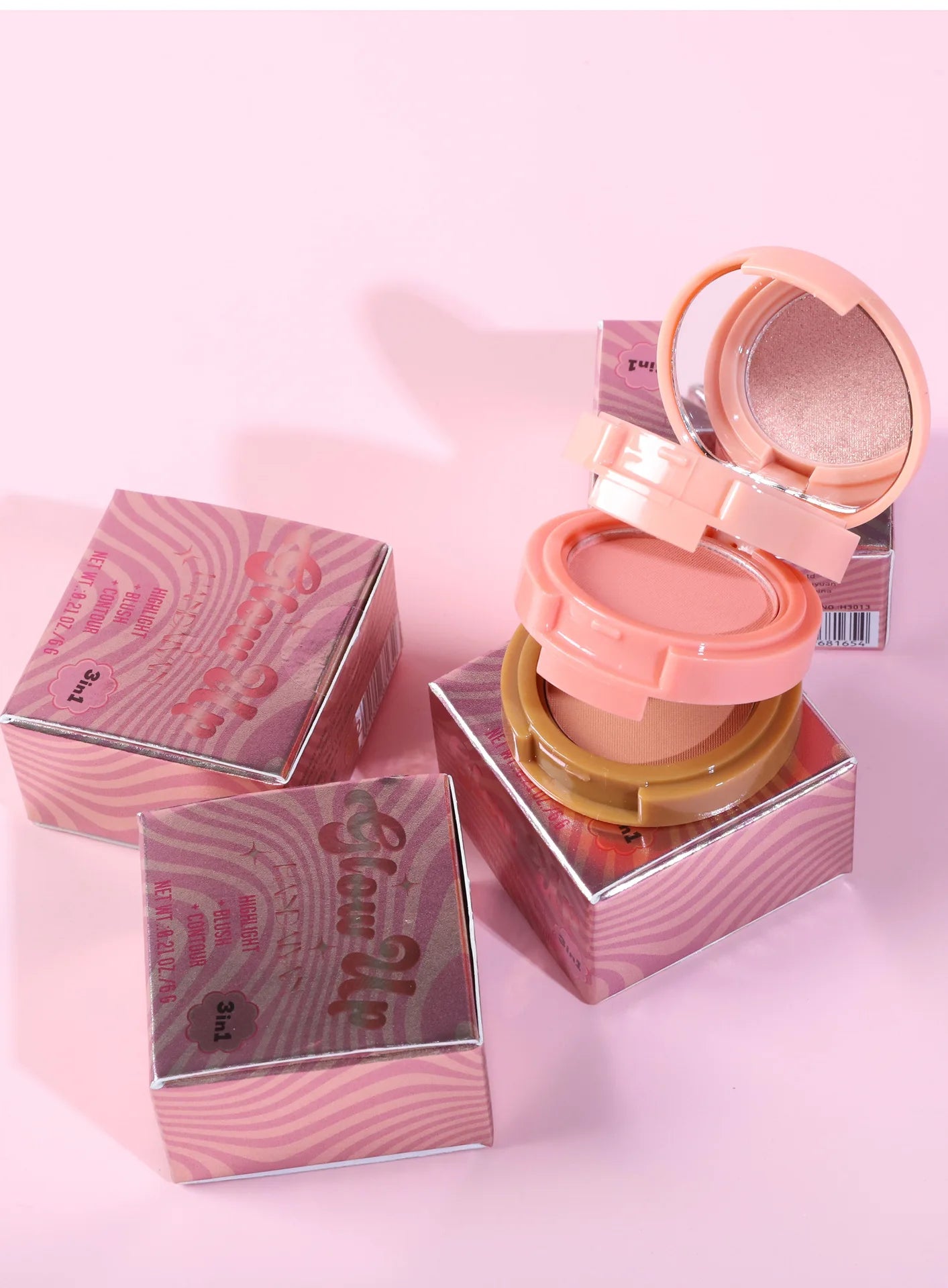 Three-in-One Eyeshadow Highlighter Blush Palette