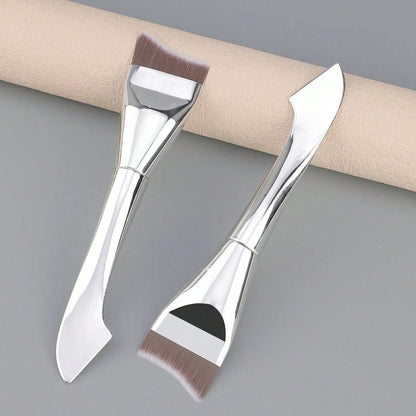 Crescent Design Foundation Brush