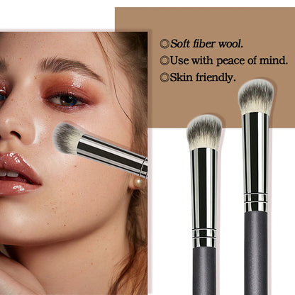 Precision Flat Concealer Brush
