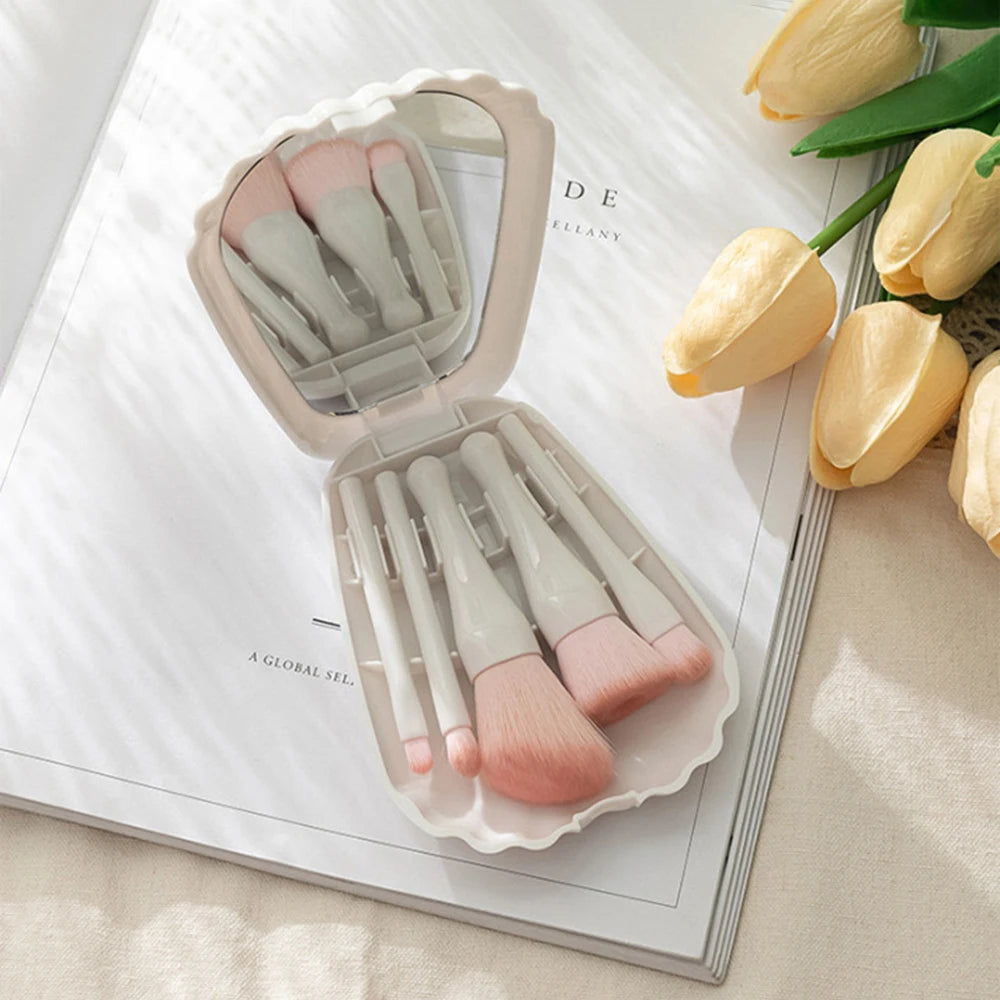 Portable Mini Makeup Brush Set