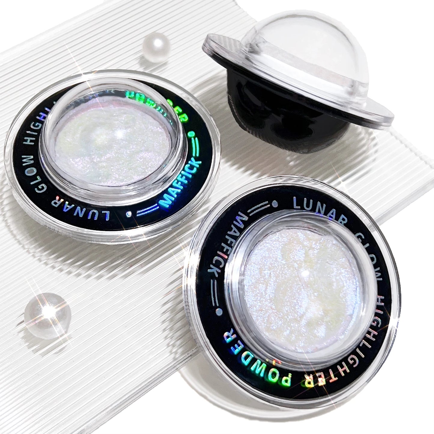 Planet Highlighter Single-Shade Pearl Shimmer