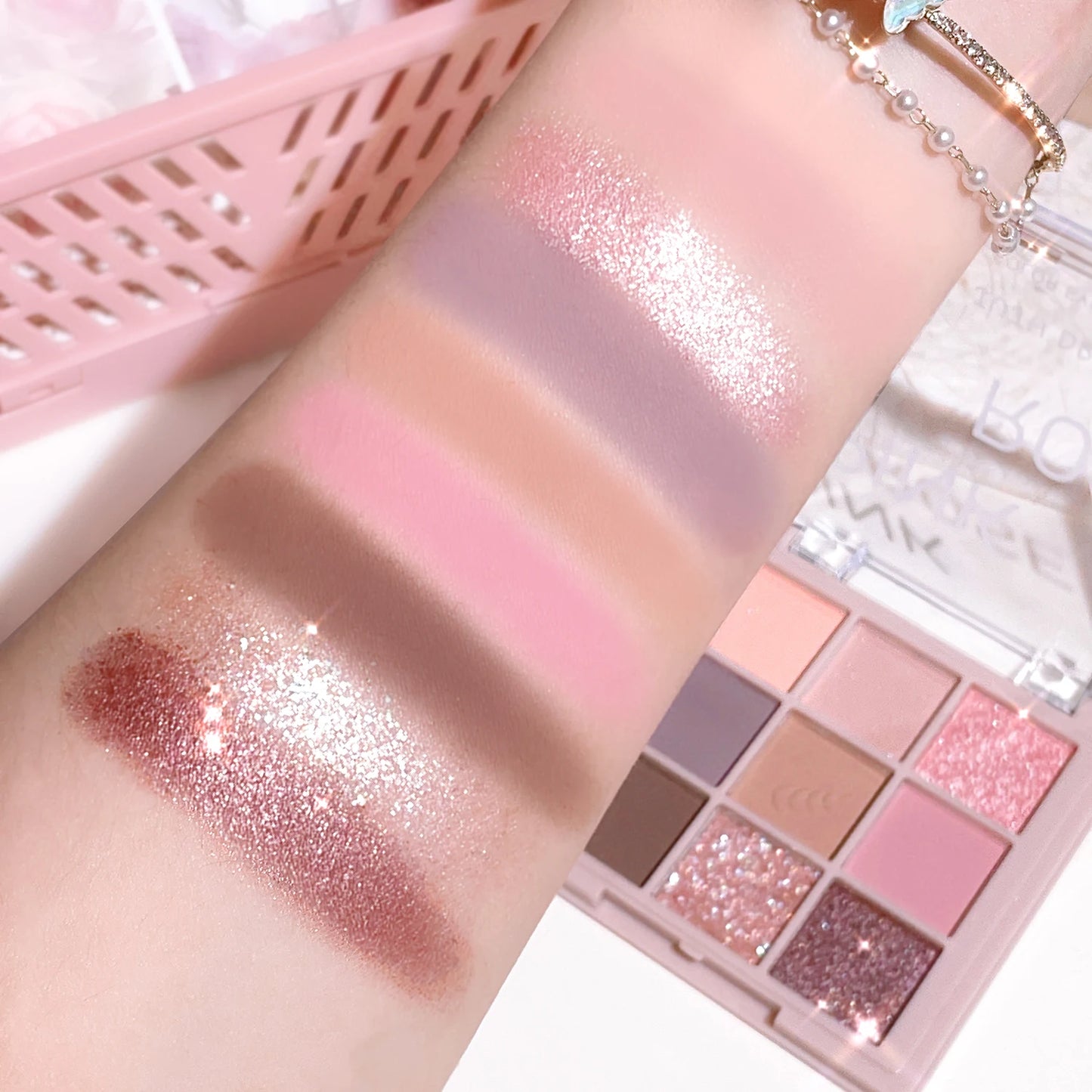 Nine-Color Everyday Eyeshadow Palette