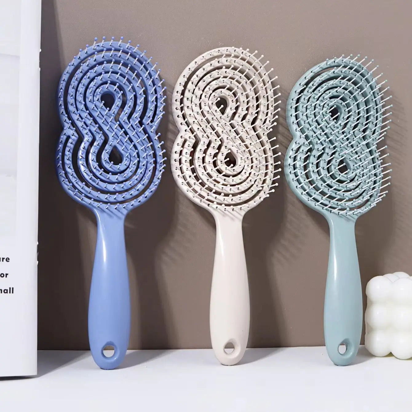 Hollow Out Anti-Static Detangling Massage Brush