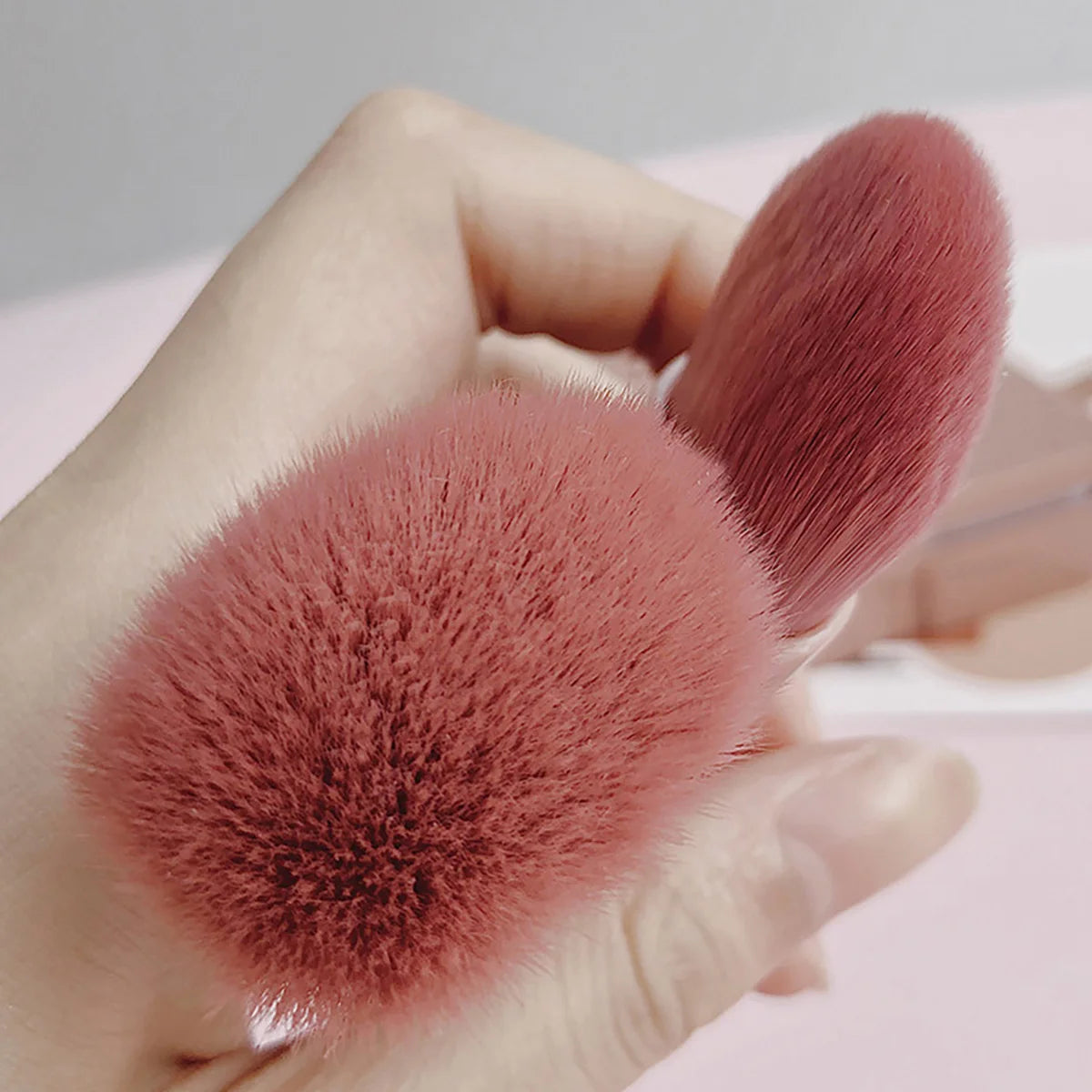 Mini Portable Three-Piece Makeup Brush Set