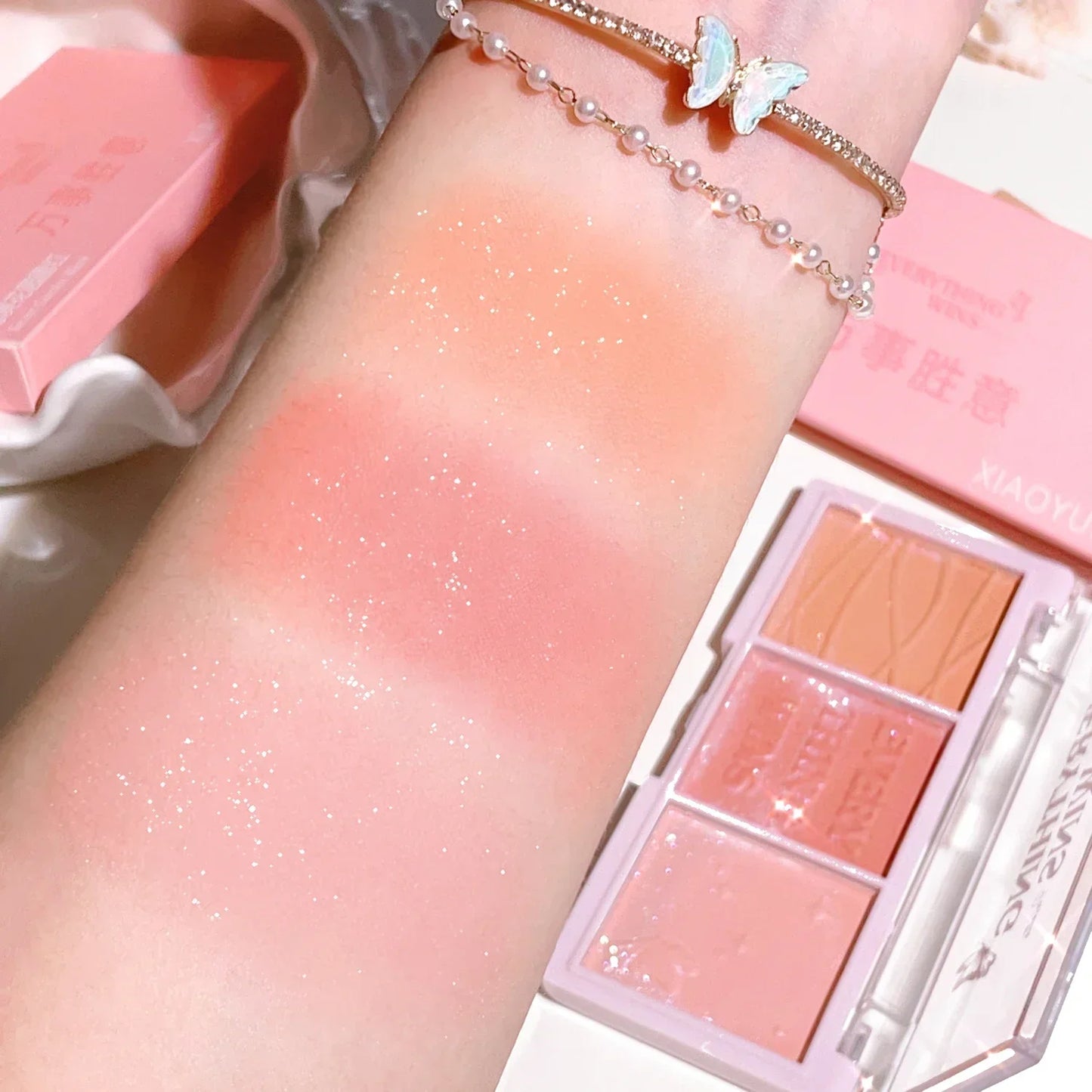 Three-Color Matte Blush Palette