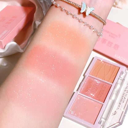 Three-Color Matte Blush Palette